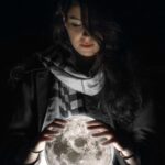How Does the Moon Affect Human Habits and Lifestyle ? 2 How Does the Moon Affect Human Our Habits and Lifestyle