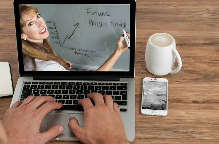 How to make online teaching easier tool for online teaching