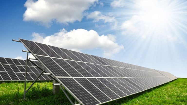 Illuminating Invеstmеnt Navigating thе Solar Powеr Plant Projеct Financе Modеl