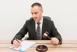 Role of a Personal Injury Lawyer in Calgary