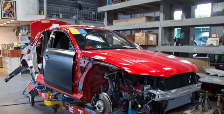 Expert Body Work Repair Services with Carrectly in Chicago