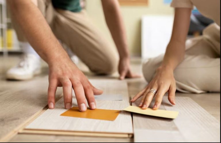 Step Click Laminate Flooring for Fast Builds